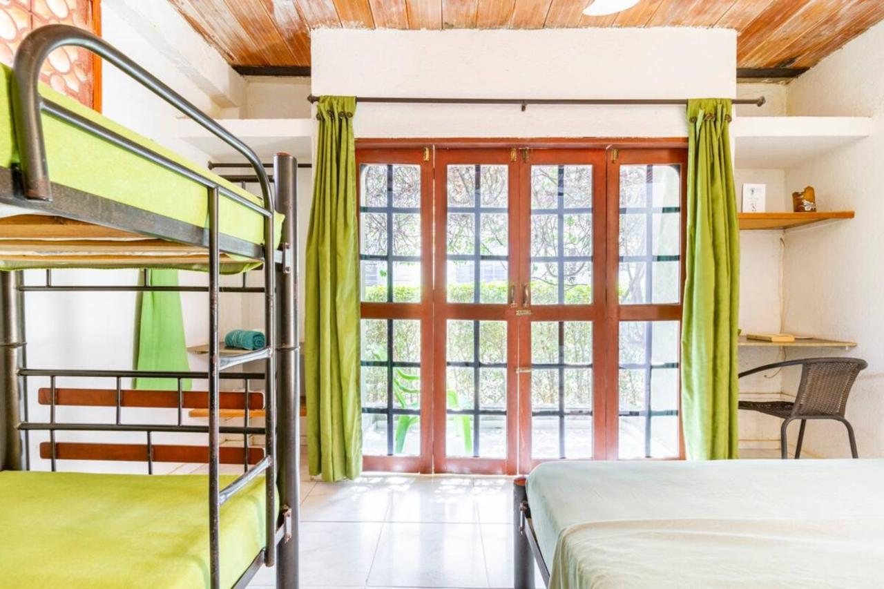 Casa Tara Hotell Taganga Exteriör bild
