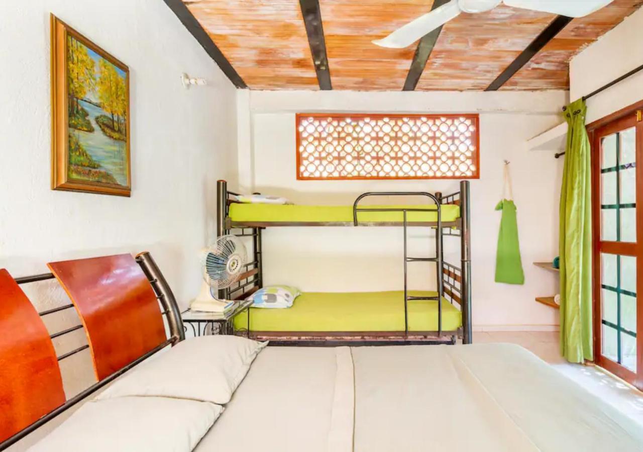 Casa Tara Hotell Taganga Exteriör bild
